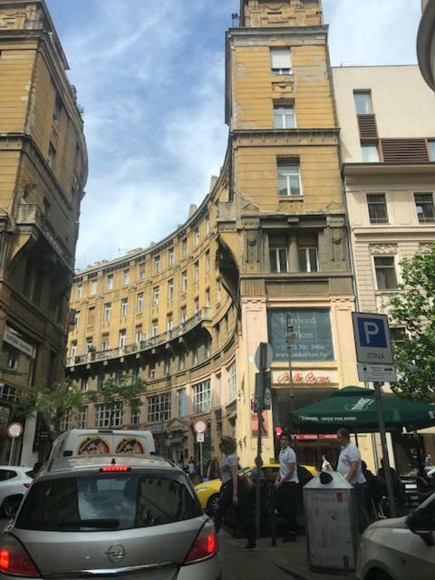 O&B Apartman Budapest Eksteriør billede